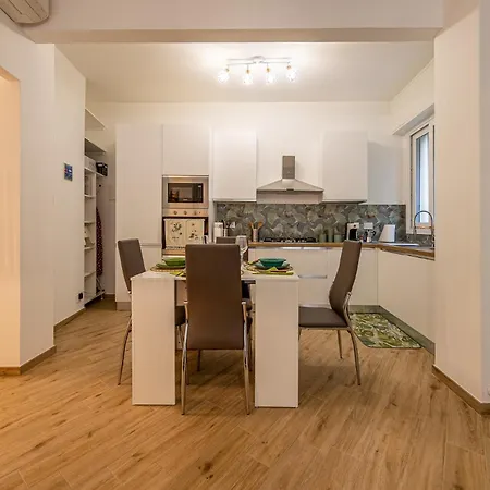 Casa Camelia Relax Vicino Al Mare Apartment Rapallo